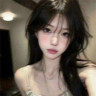 艾莉莎‧施莱辛格:战妆